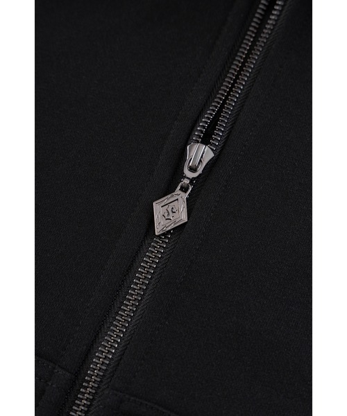 SUPPLIER(サプライヤー)の「ジップフーディ|Faux Fur Cross Zip Hoodie|SUPPLIER(パーカー・メンズ・オフホワイト/ブラック・MEDIUM/LARGE/X-LARGE/SMALL)」の21枚目の写真