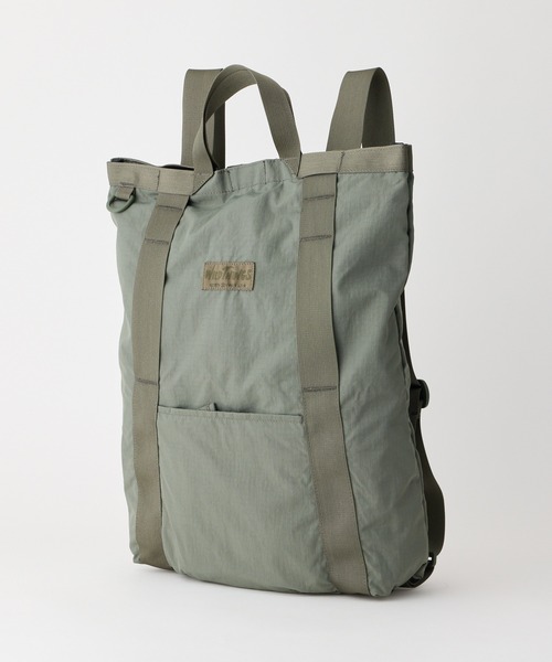 WILD THINGS（ワイルドシングス）の「トートとリュックの2WAY【WILD THINGS】EASY TOTE RUCK リップストップナイロン デイパック（バックパック/リュック・レディース・ブラック/ベージュ/カーキ・ONE SIZE）」の5枚目の写真