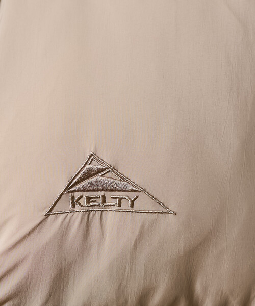 FREAK'S STORE（フリークスストア）の「限定展開 KELTY × FREAK'S STORE/ケルティ 別注 サーモライト 中綿 ノーカラー ロング ダウン（ダウンジャケット/コート・レディース・ブラック/オリーブ/ベージュ・ﾌﾘ-）」の22枚目の写真