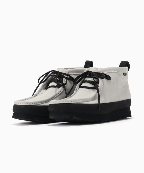 Clarks(クラークス)の「CLARKS / クラークス WallabeeBT GTX RAND(ブーツ・メンズ・ネイビー/アイボリー・80/75/70/85)」の8枚目の写真