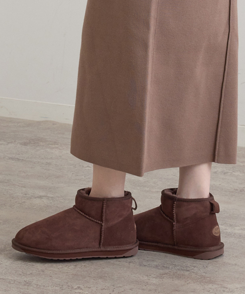 U by SPICK&SPAN(ユーバイスピックアンドスパン)の「《 》EMU Australia/エミュー オーストラリア STINGER MICRO(ブーツ・レディース・ブラウン/キャメル・23cm/25cm/24cm)」の1枚目の写真