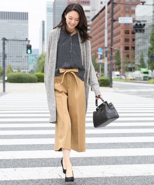 GLOBAL WORK（グローバルワーク）の「7ゲージウールコンロングカーディガン長袖/719922（カーディガン/ボレロ・レディース・アイボリー/ブラック/ピンク/グレー/カーキ・LARGE/MEDIUM）」の17枚目の写真