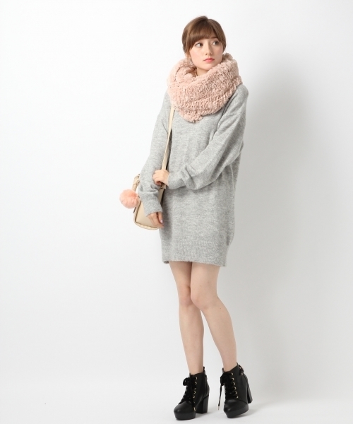 Heather（ヘザー）の「フェイクファースヌード16　733172（ストール/ショール・レディース・アイボリー/ブラック/ライトピンク/ピンク系その他・ONE SIZE）」の5枚目の写真