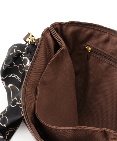 WEGO（ウィゴー）の「WEGO/【2点セット】スカーフ付きクラッチバッグ（クラッチバッグ・レディース・ブラウン/ホワイト/ブラック/ワイン/ダークグリーン・FREE）」の12枚目の写真