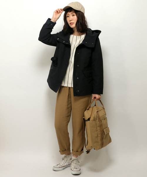 LBC(エルビーシー)の「ファミリーライン UNISEX グログランマウンテンパーカー(マウンテンパーカー・レディース・ブラック/オリーブ/マスタード・SMALL/MEDIUM/LARGE)」の14枚目の写真