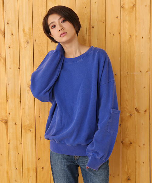 RODEO CROWNS WIDE BOWL(ロデオクラウンズワイドボウル)の「ビッグ スウェット(Tシャツ/カットソー・レディース・オレンジ/ベージュ/グリーン/ブルー・FREE)」の4枚目の写真