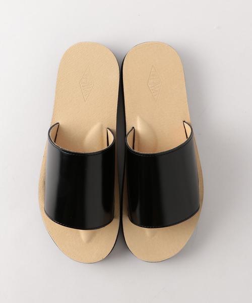 MANEBU(マネブ)の「MANEBU(マネブ) WHINNY SANDAL ◆(サンダル・レディース・ブラック・37/38/40)」の4枚目の写真