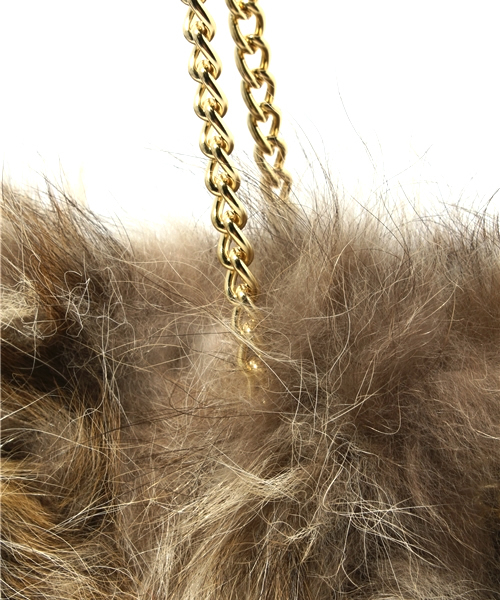 Ray BEAMS（レイビームス）の「Ray BEAMS / ラクーンファー バッグ （ショルダーバッグ・レディース・ブラウン・ONE SIZE）」の7枚目の写真