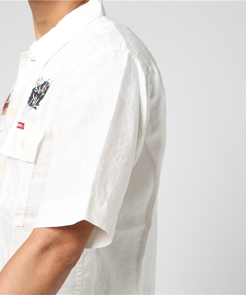 HYSTERIC GLAMOUR（ヒステリックグラマー）の「FERGADELIC METAL プリント 半袖ワークシャツ（シャツ/ブラウス・メンズ・ホワイト/ブラック・SMALL/MEDIUM/LARGE）」の6枚目の写真