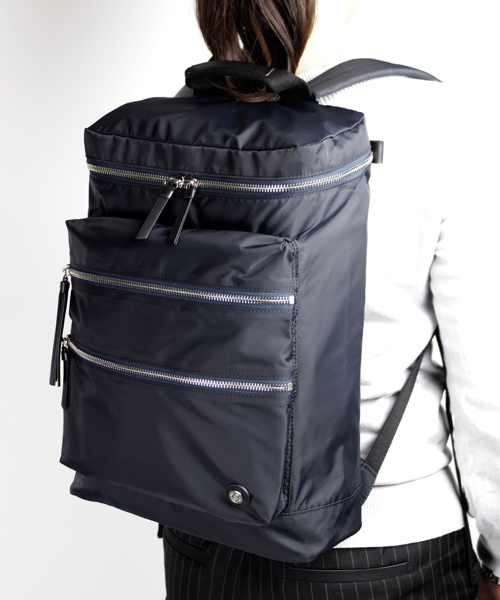 ナチュラルビューティーエレナ　リュック　ブラック ナチュラルビューティー バッグアンドウォレット NATURAL BEAUTY BAG