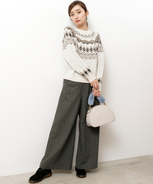 RAY CASSIN（レイカズン）の「求心柄フェザー使いプルオーバー（ニット/セーター・レディース・ネイビー/ピンク/オフホワイト・FREE）」の14枚目の写真