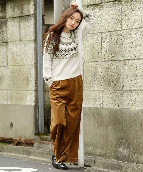 RAY CASSIN（レイカズン）の「求心柄フェザー使いプルオーバー（ニット/セーター・レディース・ネイビー/ピンク/オフホワイト・FREE）」の21枚目の写真