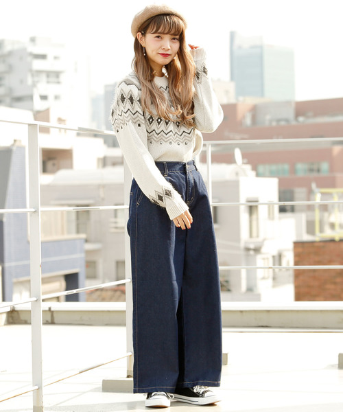 RAY CASSIN（レイカズン）の「求心柄フェザー使いプルオーバー（ニット/セーター・レディース・ネイビー/ピンク/オフホワイト・FREE）」の7枚目の写真