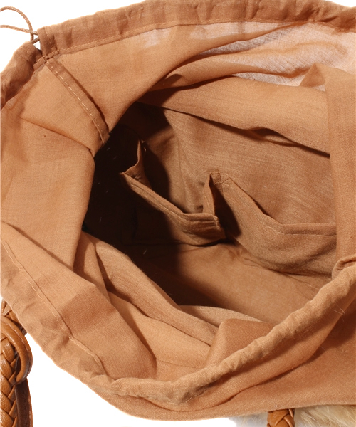 DURAS（デュラス）の「合皮編みファー付バッグ（ハンドバッグ・レディース・ブラウン/ベージュ/キャメル・FREE）」の10枚目の写真