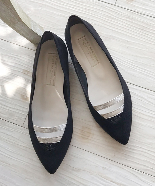 Carlie e felice（カーリーエフェリーチェ）の「ポインテッドトゥダブルラインパンプス【Carlie e felice/カーリーエフェリーチェ】（パンプス・レディース・イエロー/グリーン/ブラック/ベージュ・22.0cm/22.5cm/23.0cm/23.5cm/24.0cm/24.5cm）」の9枚目の写真