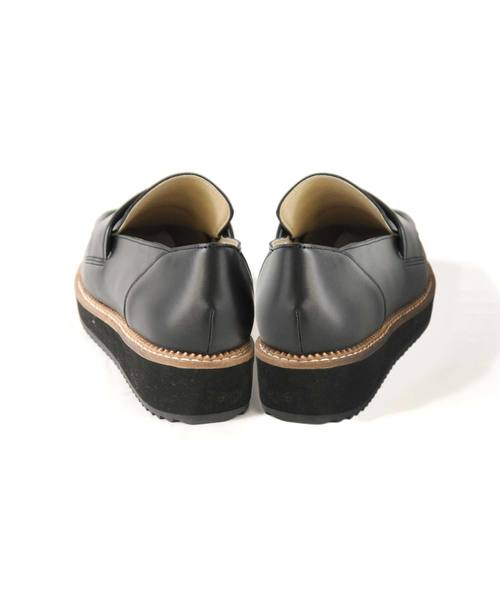 ZUCCa(ズッカ)の「ライトローファー(ローファー・レディース・ブラック/ホワイト×ブラック・M size/L size/S size)」の5枚目の写真