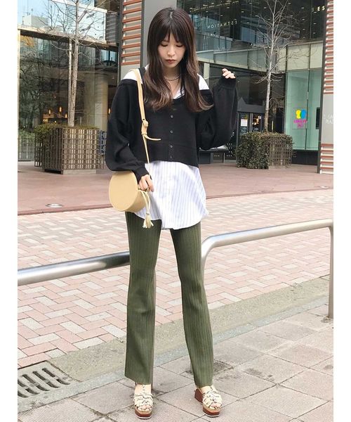 MURUA（ムルーア）の「カーデレイヤードシャツ（シャツ/ブラウス・レディース・ラベンダー/その他1/ブラック・FREE）」の20枚目の写真