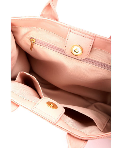JILL by JILL STUART(ジルバイジルスチュアート)の「【CanCam 5月号掲載】パールライントートバッグ(小)(トートバッグ・レディース・ブラック/グレー/ピンク・フリ-)」の6枚目の写真