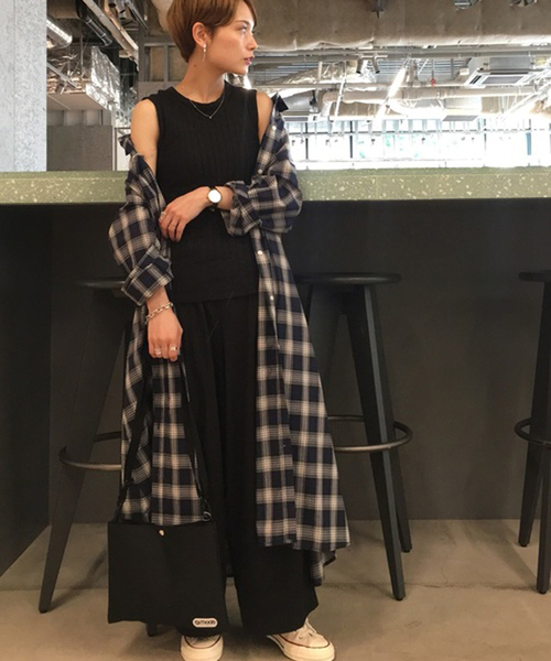 koe(コエ)の「・リラックスシャツワンピース ●(ワンピース・レディース・ベージュ/カーキ/ベージュ系その他4/ブルー系その他5・FREE)」の4枚目の写真