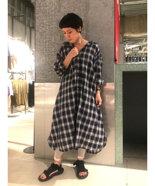 koe(コエ)の「・リラックスシャツワンピース ●(ワンピース・レディース・ベージュ/カーキ/ベージュ系その他4/ブルー系その他5・FREE)」の16枚目の写真