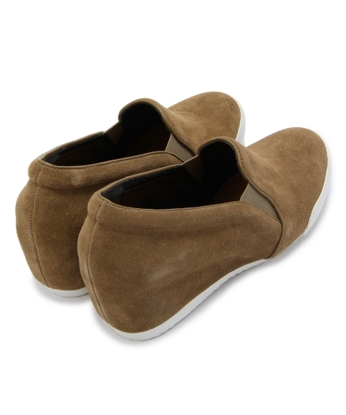 BEAUTY&YOUTH UNITED ARROWS（ビューティーアンドユースユナイテッドアローズ）の「BYSF Le vernis 別注インヒールスリッポンスニーカー ◆（スリッポン・レディース・ブラック/ナチュラル/モカ/ブラウン・23cm/23.5cm/24cm/24.5cm）」の8枚目の写真