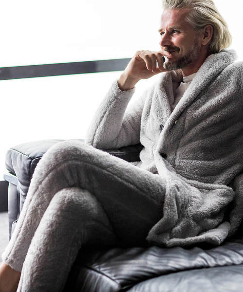 1piu1uguale3 RELAX(ウノピュウノウグァーレトレリラックス)の「1PIU1UGUALE3 RELAX(ウノピゥウノウグァーレトレ)両面ボアフリースガウンコート(カーディガン/ボレロ・メンズ・ブラック/グレー/ネイビー・SMALL/MEDIUM/LARGE/X-LARGE/XX-LARGE)」の16枚目の写真