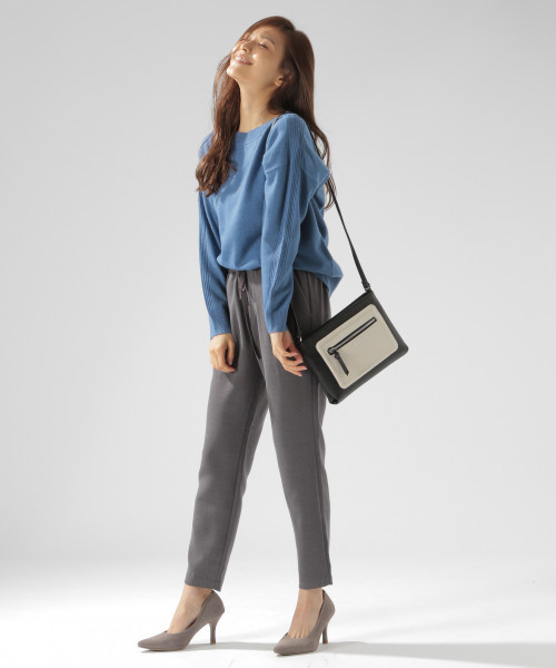 BAYFLOW（ベイフロー）の「[洗えるニット]カシミア混2WAYニットプルオーバー（ニット/セーター・レディース・セージグリーン/オフホワイト/グレー/ピンク/イエロー/ブルー・MEDIUM/SMALL）」の16枚目の写真