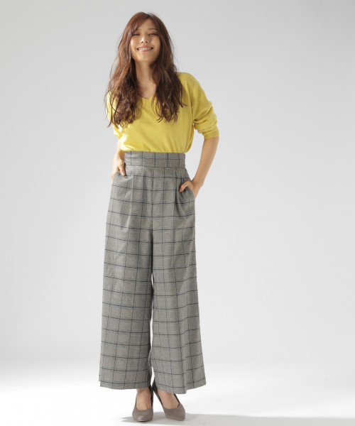 BAYFLOW（ベイフロー）の「[洗えるニット]カシミア混2WAYニットプルオーバー（ニット/セーター・レディース・セージグリーン/オフホワイト/グレー/ピンク/イエロー/ブルー・MEDIUM/SMALL）」の17枚目の写真