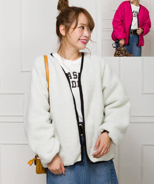 SpRay（スプレイ）の「ボアリバーシブルブルゾン（ブルゾン・レディース・ホワイト×ブラック/ホワイト系その他/ブラック系その他/グレー系その他/ベージュ系その他/ホワイト系その他2/ホワイト系その他3/ホワイト系その他4/ホワイト系その他5/ホワイト×ピンク/ブラック×ブラック・FREE/SMALL）」の4枚目の写真