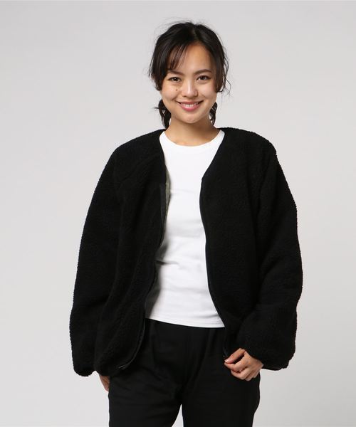 SpRay（スプレイ）の「ボアリバーシブルブルゾン（ブルゾン・レディース・ホワイト×ブラック/ホワイト系その他/ブラック系その他/グレー系その他/ベージュ系その他/ホワイト系その他2/ホワイト系その他3/ホワイト系その他4/ホワイト系その他5/ホワイト×ピンク/ブラック×ブラック・FREE/SMALL）」の17枚目の写真