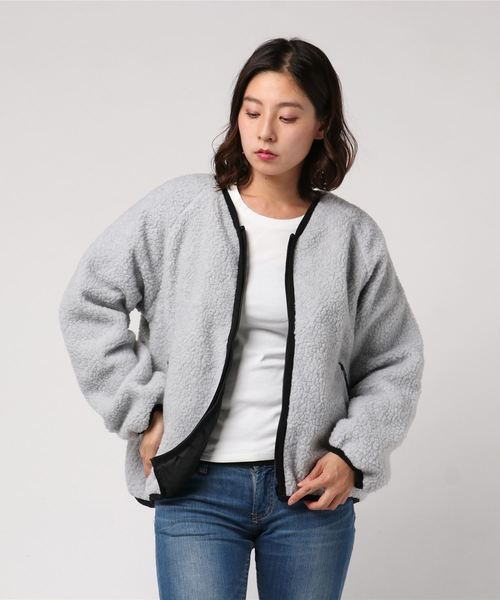 SpRay（スプレイ）の「ボアリバーシブルブルゾン（ブルゾン・レディース・ホワイト×ブラック/ホワイト系その他/ブラック系その他/グレー系その他/ベージュ系その他/ホワイト系その他2/ホワイト系その他3/ホワイト系その他4/ホワイト系その他5/ホワイト×ピンク/ブラック×ブラック・FREE/SMALL）」の18枚目の写真