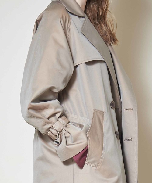 kha:ki（カーキ）の「「KHA:KI / カーキ」ワイドロングトレンチコート（トレンチコート・レディース・モカ/ブラック・1/2）」の11枚目の写真