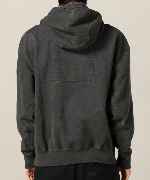 C.E(シーイー)の「C.E/シーイー cav BOX HEAVY HOODY(パーカー・メンズ・チャコールグレー・MEDIUM/LARGE)」の7枚目の写真