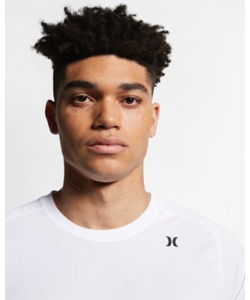 Hurley (ハーレー)の「M HRLY Q/D TEE LS/ハーレー 水着 メンズラッシュガード 長袖 UPF50+(ラッシュガード・メンズ・ブラック/グレー/ブルー/ホワイト/グレー系その他/ブルー系その他・SMALL/MEDIUM/LARGE/X-LARGE)」の16枚目の写真