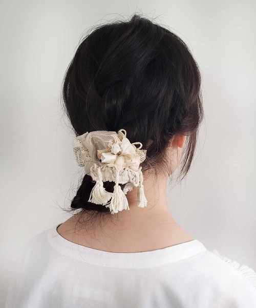 m.soeur（エムスール）の「おうちでワークショップ（シュシュ）（シュシュ・レディース・ホワイト/グリーン/ラベンダー・FREE）」の5枚目の写真