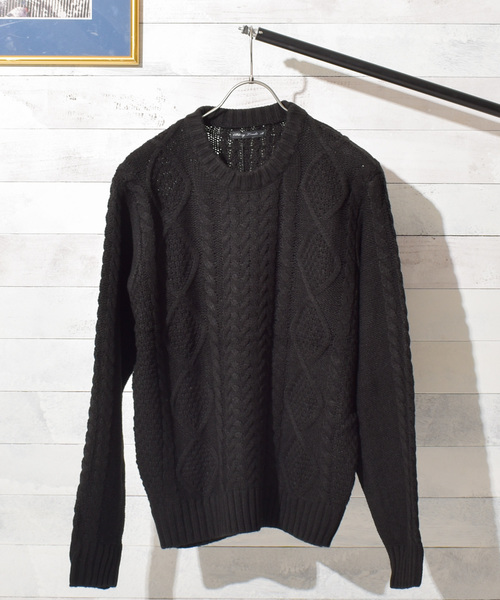Bling Leads（ブリングリーズ）の「【Bl】ケーブル編みクルーネックニット（ニット/セーター・レディース・ブラック/ダークグリーン/ベージュ/ネイビー/グレー/オフホワイト/ブルー/アイボリー/マスタード/モカ/キャメル/ワイン/ピンク・MEDIUM/X-LARGE/LARGE）」の14枚目の写真