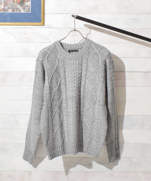 Bling Leads（ブリングリーズ）の「【Bl】ケーブル編みクルーネックニット（ニット/セーター・レディース・ブラック/ダークグリーン/ベージュ/ネイビー/グレー/オフホワイト/ブルー/アイボリー/マスタード/モカ/キャメル/ワイン/ピンク・MEDIUM/X-LARGE/LARGE）」の18枚目の写真