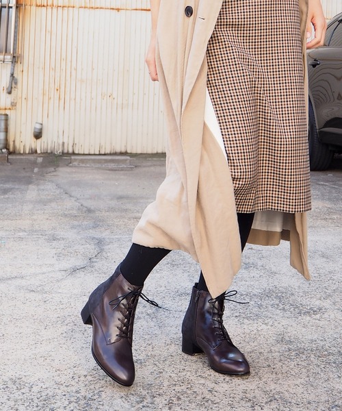 cava cava（サヴァサヴァ）の「〈cava cava（サヴァサヴァ）〉レースアップブーツ（ブーツ・レディース・ブラック/ブラウン/グレー・22.5cm/23.5cm/24.5cm/23.0cm/24.0cm）」の7枚目の写真