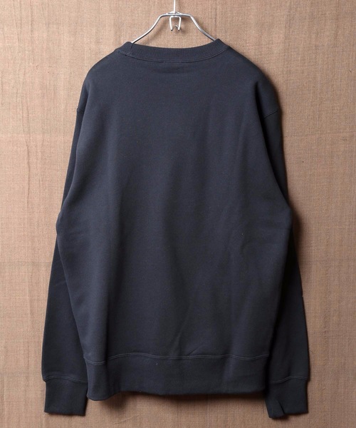 Champion（チャンピオン）の「【CHAMPION/チャンピオン】裏起毛クルースウェット/トレーナー　Ｃ３－Ｑ００６　ワンポイント　刺繍（スウェット・メンズ・ホワイト/ブラック/ダークグリーン/杢グレー/ネイビー/ブラウン・SMALL/MEDIUM/LARGE/X-LARGE/XX-LARGE）」の8枚目の写真