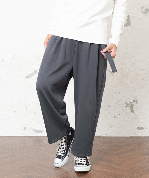 MinoriTY（マイノリティ）の「【MinoriTY復刻】裏起毛ベルト付きタックワイドパンツ スラックス メンズ 暖かパンツ 裏ボア 冬服 バギーパンツ（スウェットパンツ・メンズ・ブラック/ベージュ/ネイビー/ブラウン/ブラック系その他/グレー系その他/チャコール/カーキ/オートミール/ダークブラック/チェック・M/L/XL/S）」の6枚目の写真