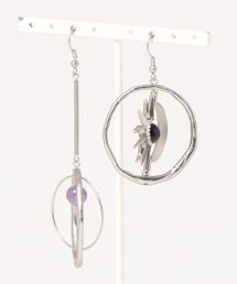 【チャイハネ】コスミックアシンメトリーピアス