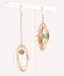 【チャイハネ】コスミックアシンメトリーピアス