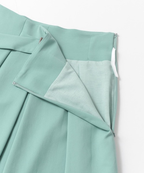 URBAN RESEARCH ROSSO（アーバンリサーチロッソ）の「SILVERLIGHTS　2WAYタックフレアスカート∴（スカート・レディース・ネイビー/ブルー・38/36）」の10枚目の写真