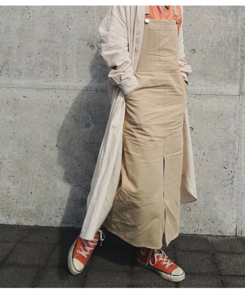 ulu（ウル）の「Chino Jumper skirt（ジャンパースカート・レディース・ベージュ/カーキ/アイボリー・FREE）」の5枚目の写真