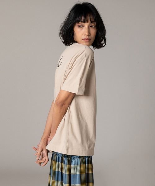 DOUBLE STANDARD CLOTHING(ダブルスタンダードクロージング)の「CA ラスティック天竺カットソー(Tシャツ/カットソー・レディース・オフホワイト/ベージュ/ブラック・36/38)」の6枚目の写真