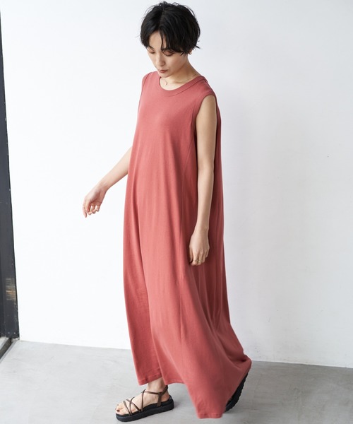 AMERICAN HOLIC(アメリカンホリック)の「ノースリーブフレアカットマキシワンピース 〇*(ワンピース・レディース・ブラック/ピンク/グリーン/アイボリー/キャメル・MEDIUM/LARGE)」の5枚目の写真