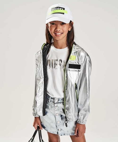 DIESEL（ディーゼル）の「DIESEL（ディーゼル）Kids & Junior レディース半袖Tシャツカットソー（Tシャツ/カットソー・キッズ・ホワイト/ブラック/イエロー・6Y/8Y/14Y/4Y/16Y/12Y/10Y）」の17枚目の写真