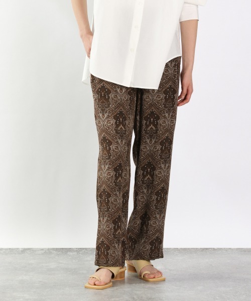 LOWRYS FARM（ローリーズファーム）の「ダマスクイージーパンツ　939536（その他パンツ・レディース・ブラック/ブラウン/ベージュ・FREE）」の3枚目の写真