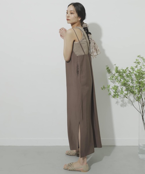 SENSE OF PLACE by URBAN RESEARCH（センスオブプレイスバイアーバンリサーチ）の「ダブルストラップキャミワンピース（ワンピース・レディース・ブラウン/ベージュ/ブラック・ONE）」の16枚目の写真