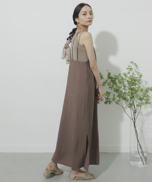 SENSE OF PLACE by URBAN RESEARCH（センスオブプレイスバイアーバンリサーチ）の「ダブルストラップキャミワンピース（ワンピース・レディース・ブラウン/ベージュ/ブラック・ONE）」の17枚目の写真